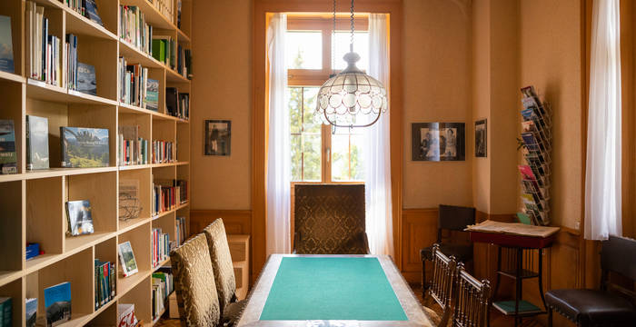Bibliothek in der Villa Cassel