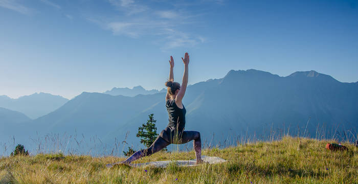 Yoga am Morgen auf dem Riederhorn